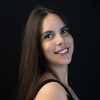 Lian Castellanos Headshot