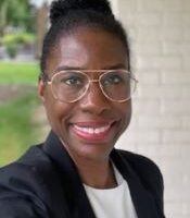 Stacy’s Headshot -v2